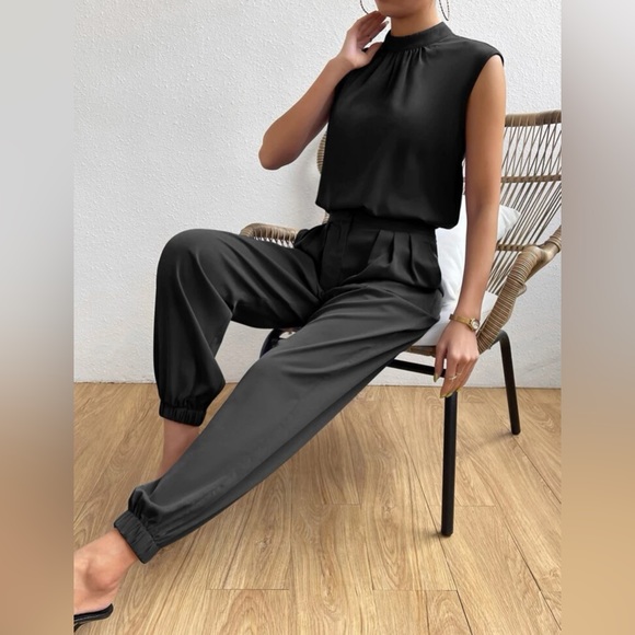 Elegant Mock Neck Sleeveless Top & High Waist Pants Slanted Pocket Cuffed Bottom - Picture 4 of 6